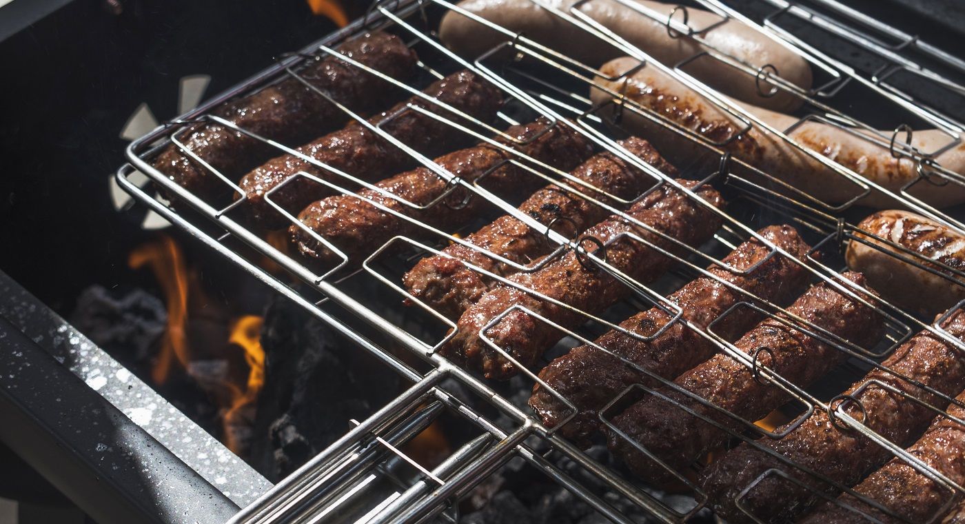 Landmann USA Smoky Mountain Electric Smoker And Parts Review