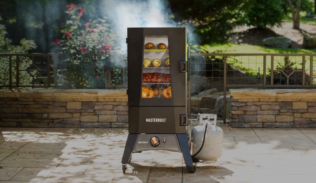 5 Best Masterbuilt Electric Smokers in 2022 (Reviews & Guide)